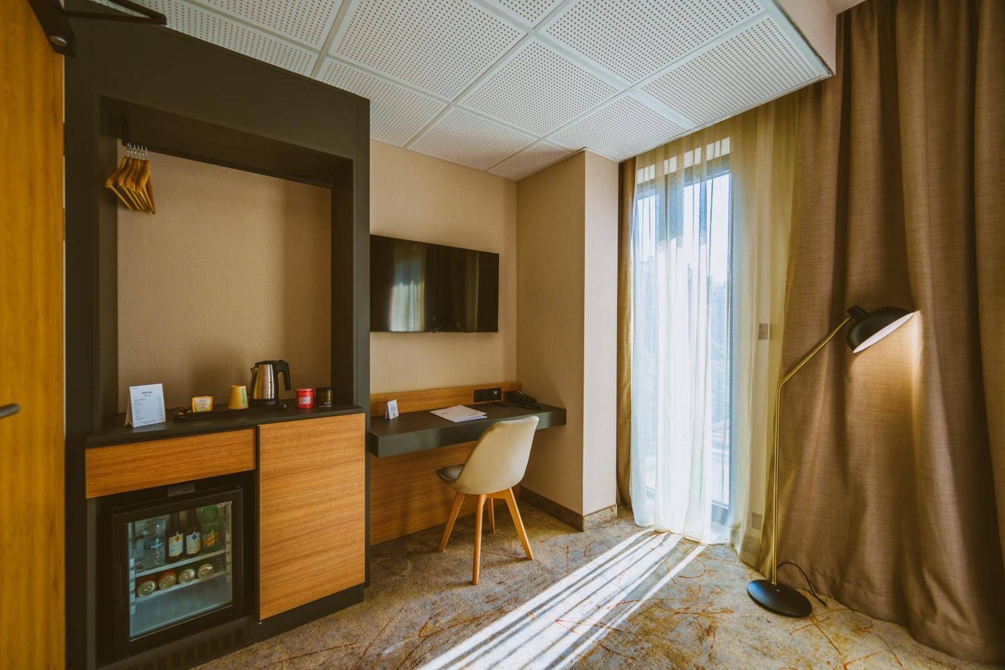 B1 Downtown Hotel Софія Екстер'єр фото